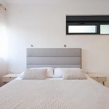 Mato Apartman